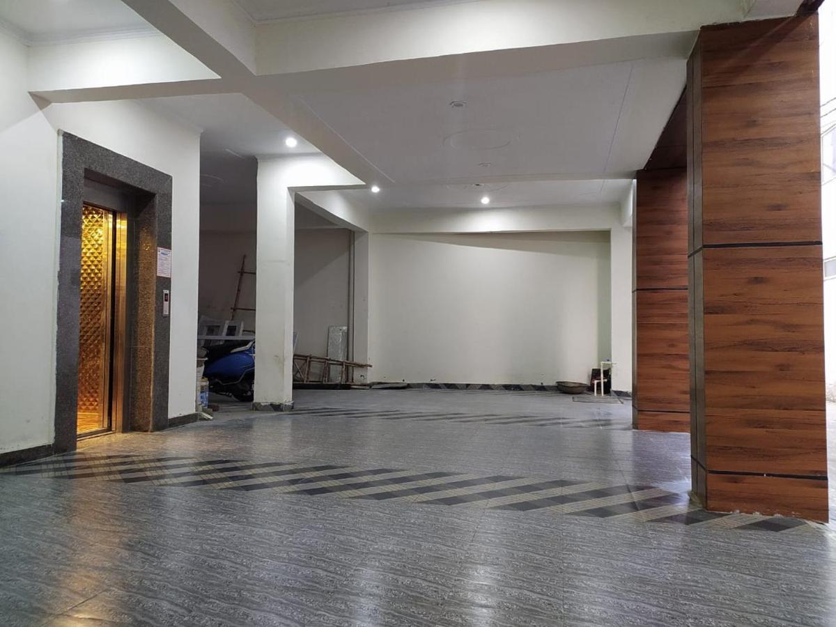 Hotel The Shivaay - Delight Inn רישיקש מראה חיצוני תמונה
