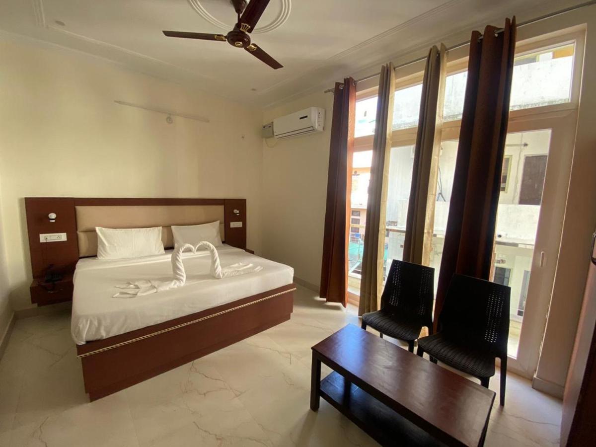 Hotel The Shivaay - Delight Inn רישיקש מראה חיצוני תמונה
